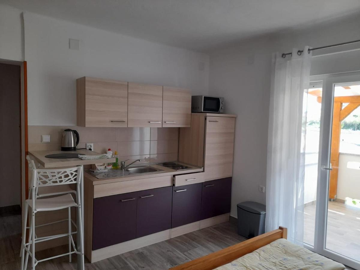 Rooms & Apartments Kaurloto พาก ภายนอก รูปภาพ
