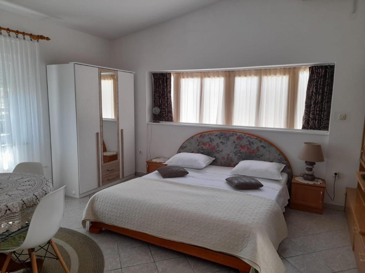 Rooms & Apartments Kaurloto พาก ภายนอก รูปภาพ