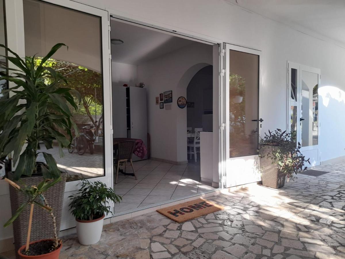 Rooms & Apartments Kaurloto พาก ภายนอก รูปภาพ